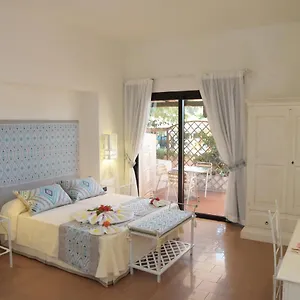 Hotel Altura ***